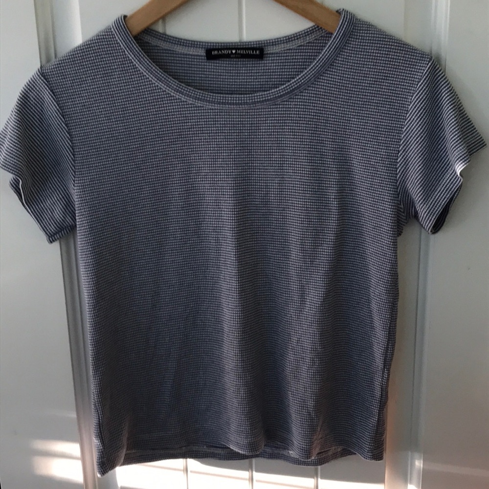 Brandy Melville shirt